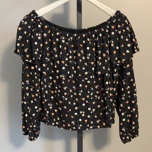 NWT Off Shoulder Floral Top